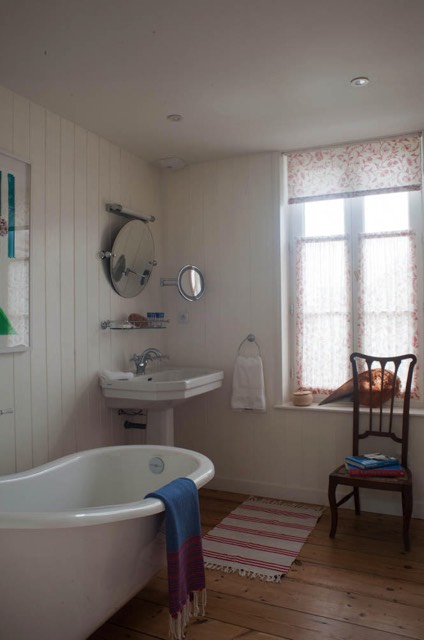 Stacks Image 4484663